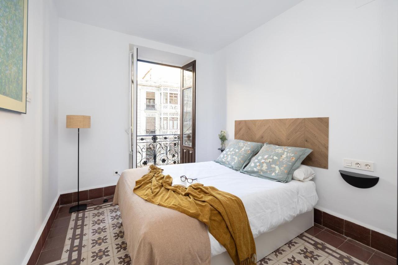 Luxury Gran Via Apartments Granada Exterior photo